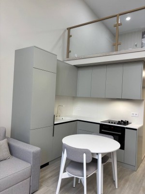 пл. Соборная (г. Черновцы, Шевченковский район) - Продається квартира, 85000 $ - АФНУ