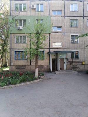 ул. Циолковского (г. Кривой Рог, Дзержинский район) - Продається квартира, 12500 $ - АФНУ
